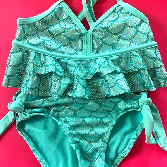 Mermaid Print Girls Swimsuits - Picture 1 of 5